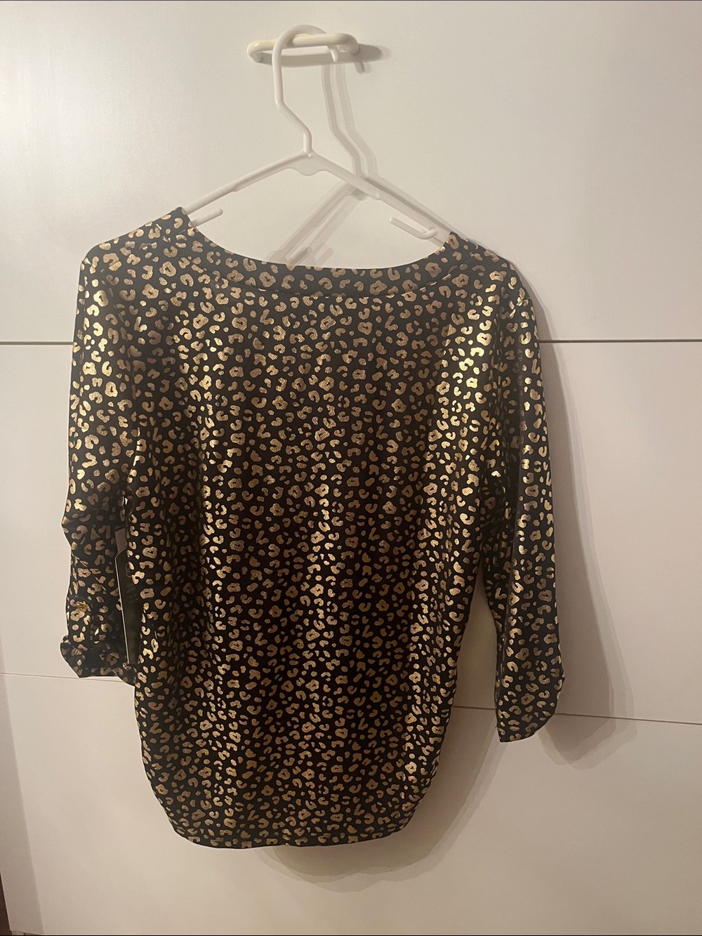 Daisy Fuentes Black Top with Gold Metallic Leopard Print - Picture 2 of 5